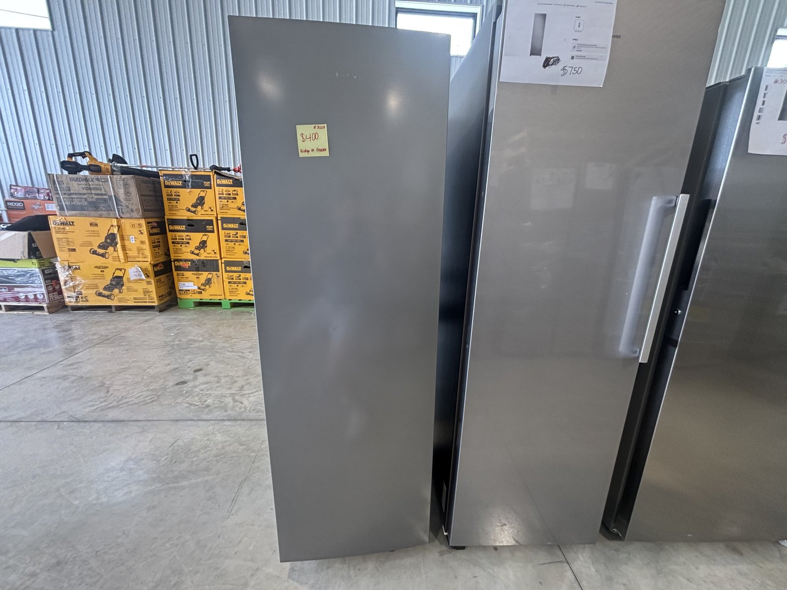 Hisense HS HFU101N1AVE 10.2 CUFT