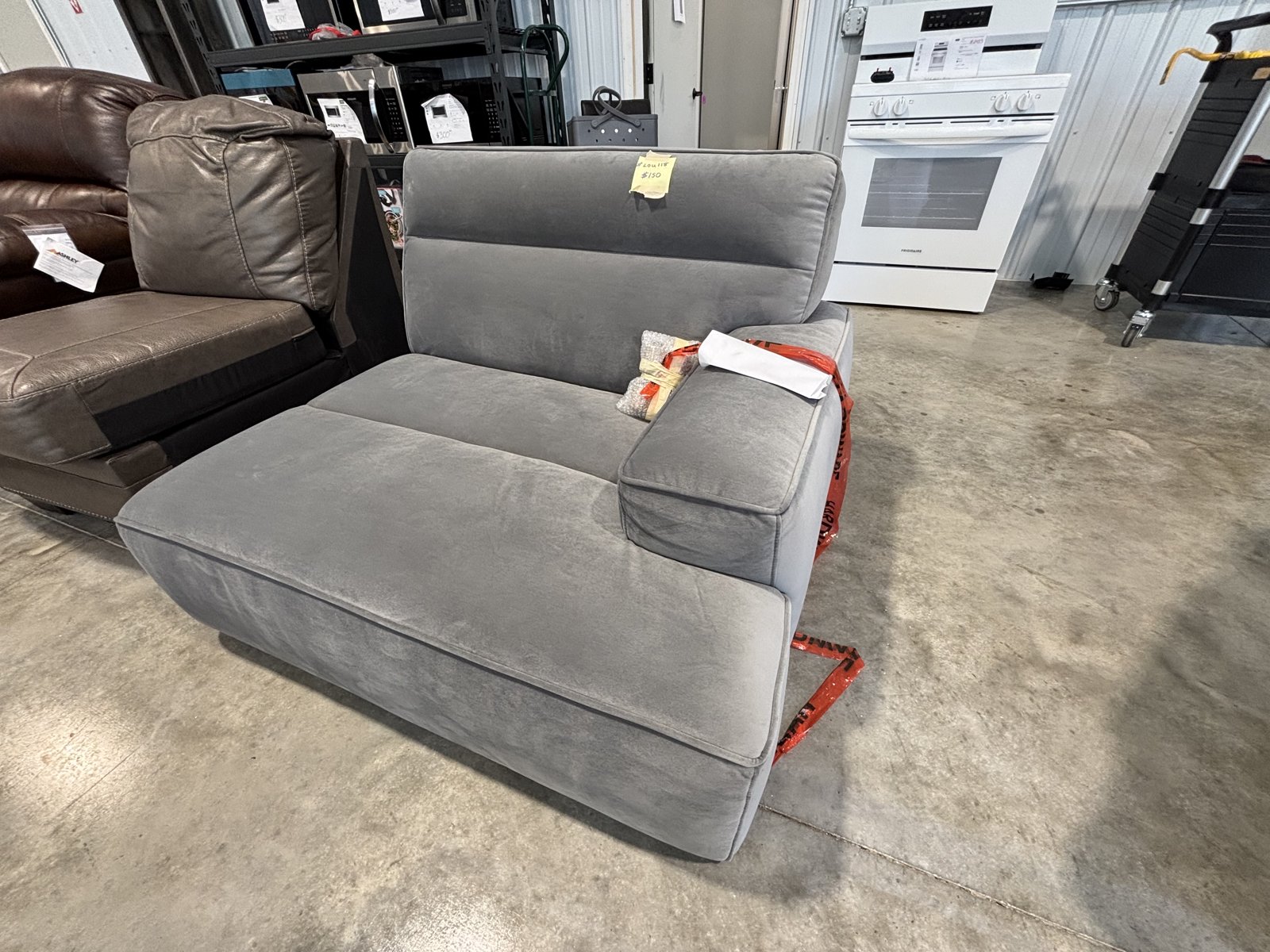 Ashley Lounger